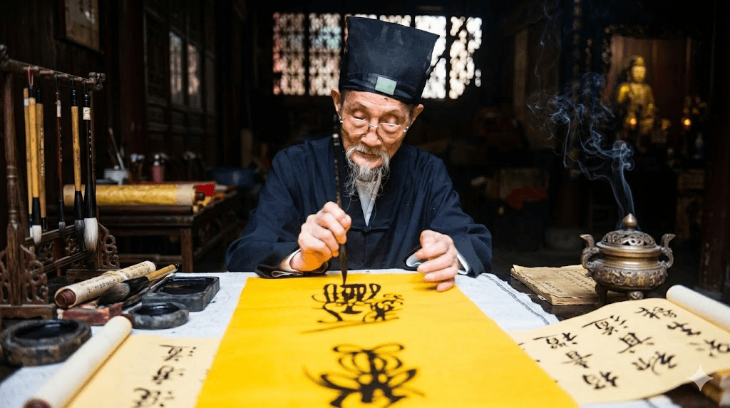 符箓到底是什么？一篇讲清中国符箓文化的起源、原理与真实作用 - 常先·易 风水命理